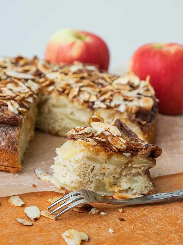 Gluten-Free Apple Sponge Cake With Almond Topping - Only Gluten Free Recipes