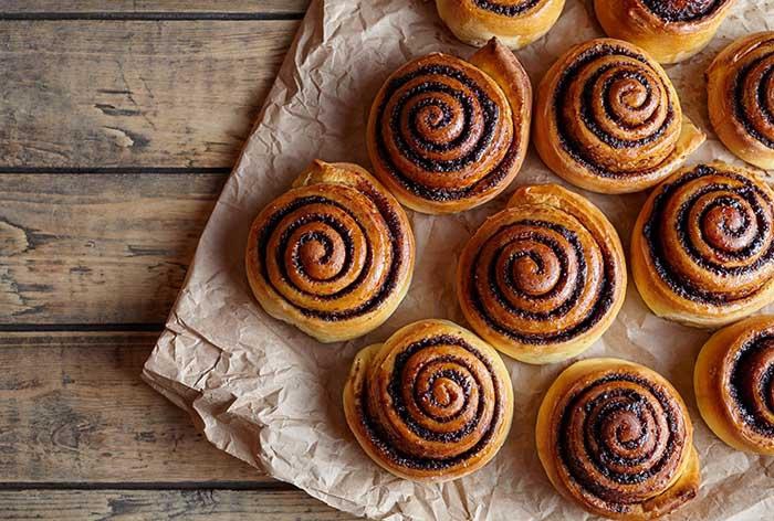 How to Store Cinnamon Rolls - TheEatDown