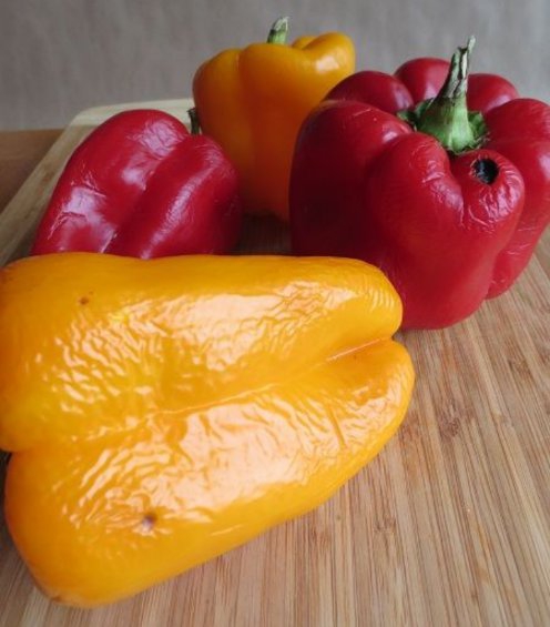 Are wrinkled bell peppers safe to eat? - Quora