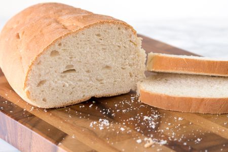 10 Reasons Your Homemade Bread Is Too Crumbly