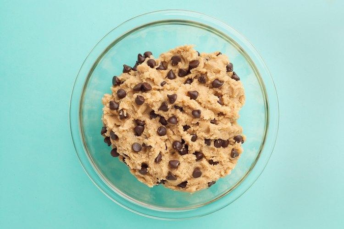 How to Moisten Cookie Dough