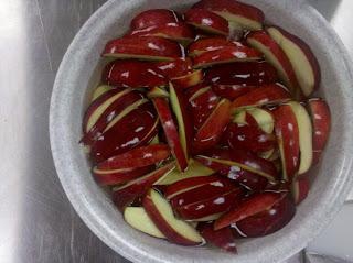 Keep Sliced Apples Fresh With Ginger Ale - Be Brave, Keep Going