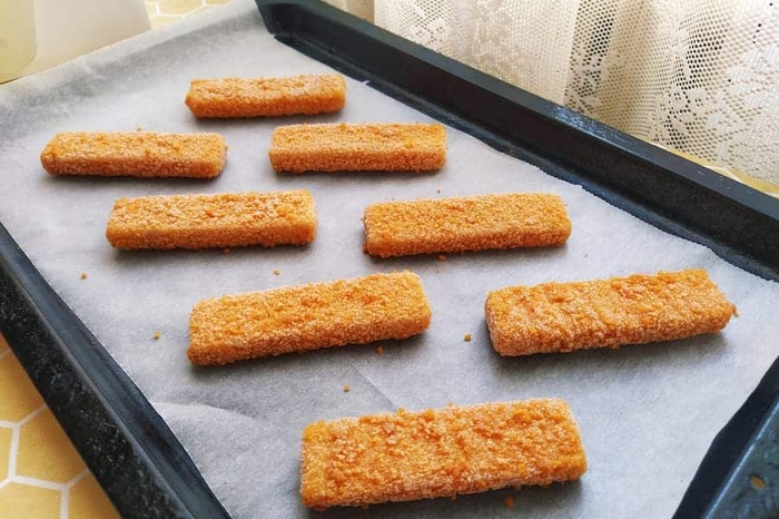 How to Cook Fish Sticks in Microwave? | BeginnerFood