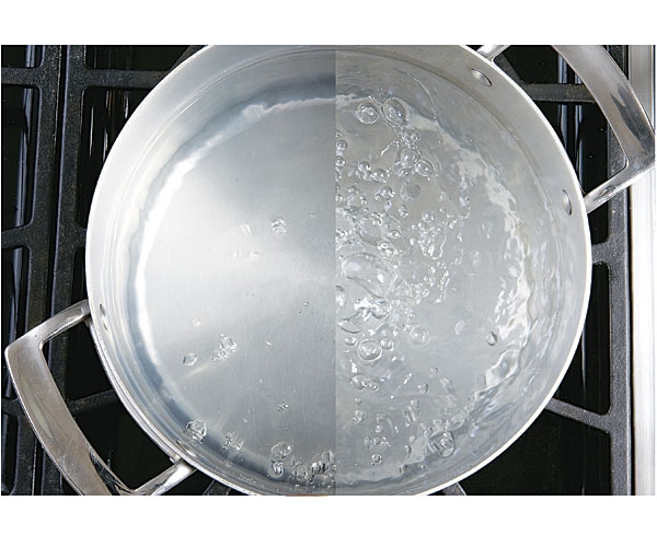 What's the Difference Between a Simmer and a Boil? - Article - FineCooking