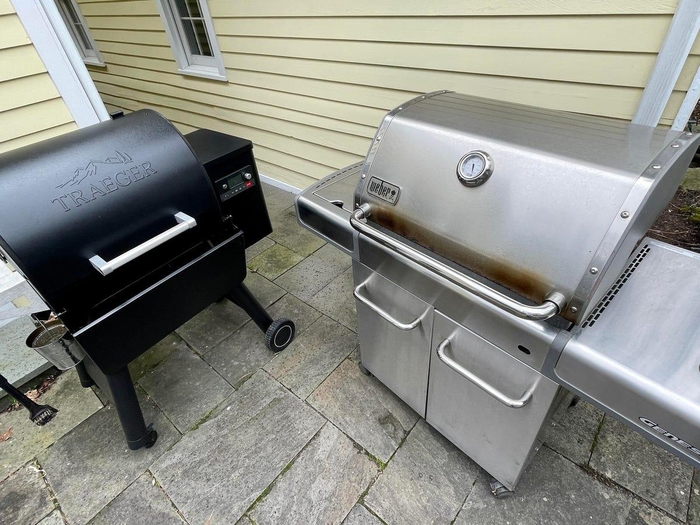 I ditched my gas grill for a wood pellet grill, and this is what happened - CNET