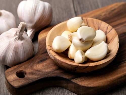 Is garlic a herb, spice or a vegetable? | The Times of India