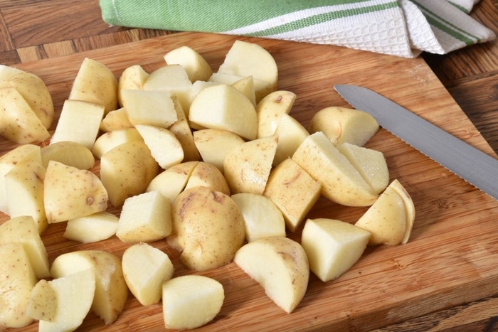 How to Store Cut Potatoes (For Boiling, Roasting, or Frying) - Baking Kneads, LLC